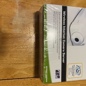 TrendNet Wireless Internet Camera Server TV/iP-100W-N
